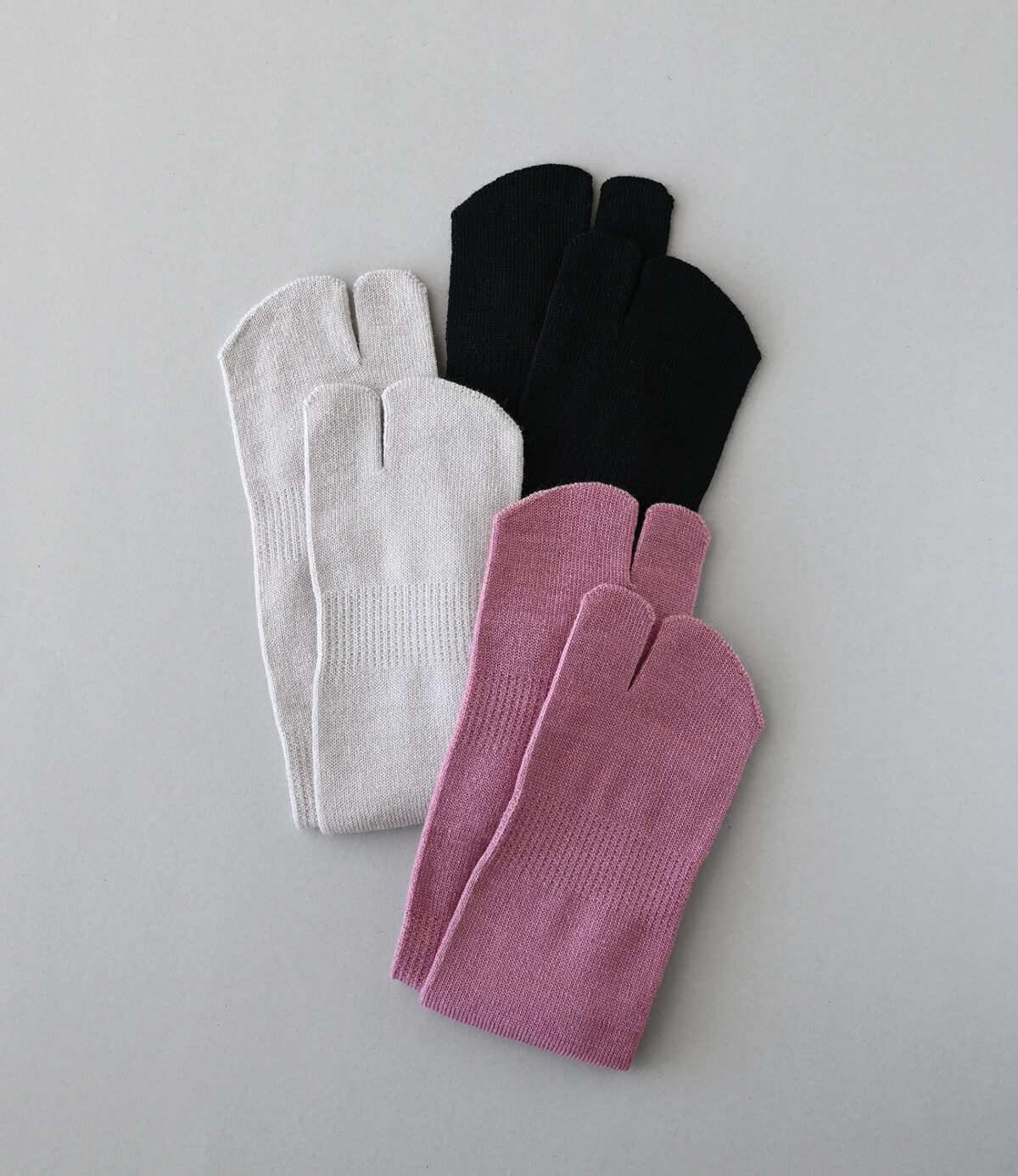 Tabi「足の肌着」絹とウール